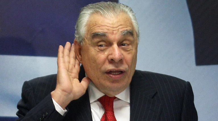 Γιακουμάτος: «Στη ΝΔ 15 ούφο μαζεύουν υπογραφές για να γίνουν Πρόεδροι»