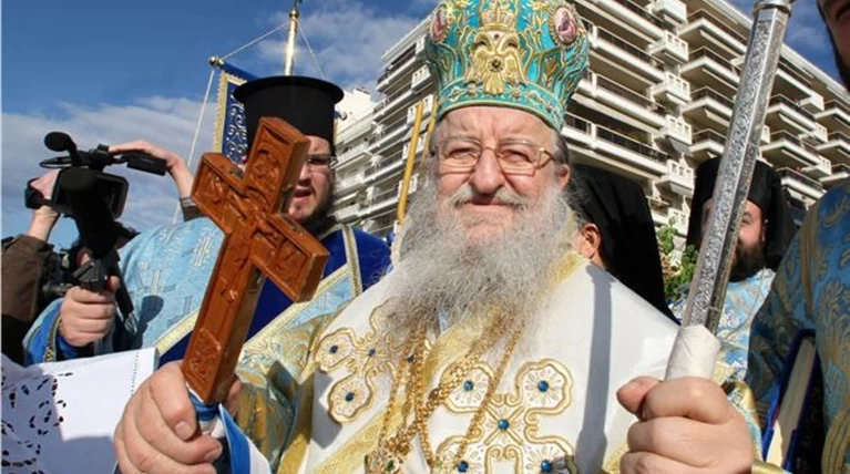 Ο Άνθιμος θεωρεί... παράνομους και αφύσικους τους ομοφυλόφιλους