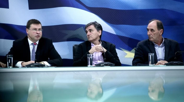 Προς συμφωνία για «κόκκινα» δάνεια & πλειστηριασμούς με όριο 150-170.000€