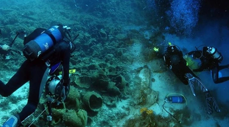 Εκπληκτική ανακάλυψη: 22 αρχαία ναυάγια ήρθαν στο φως στους Φούρνους