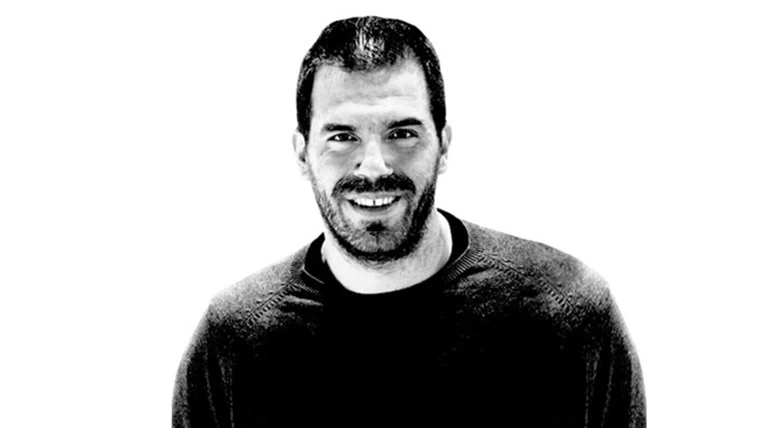 Στην εποχή του Facebook και της Google