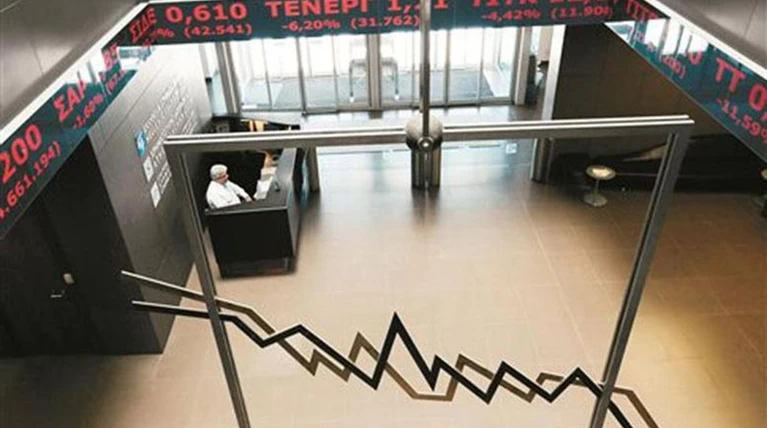 «Βουτιά» για τις τραπεζικές μετοχές στο Χρηματιστήριο