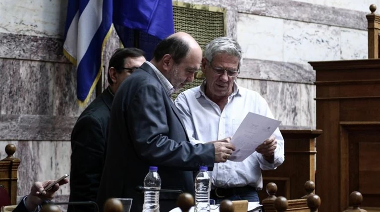 Ο φόρος για το κρασί...ζαλίζει την κυβέρνηση