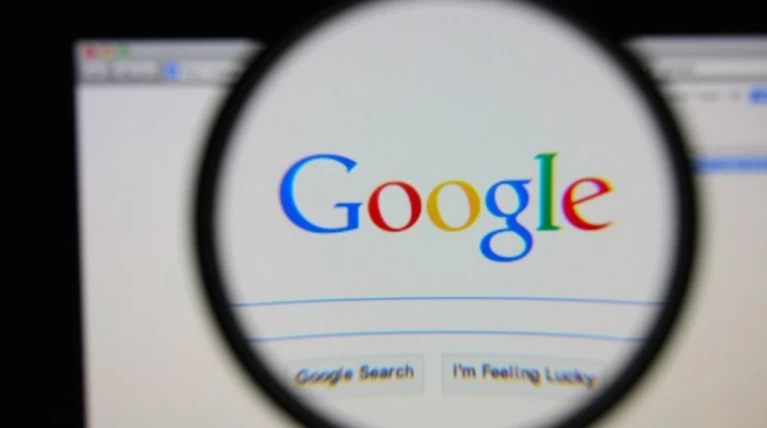 2.044 Έλληνες ζήτησαν από τη Google να διαγράψει το όνομά τους