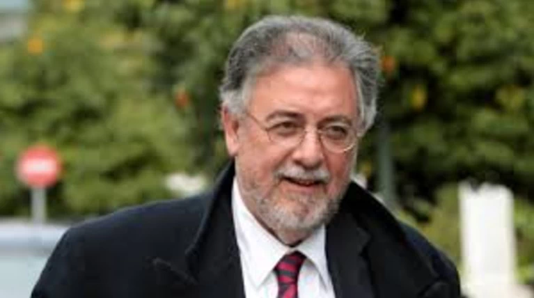 Ενοχές στο πολιτικό σύστημα, δεν ακουμπά την τρομοκατία
