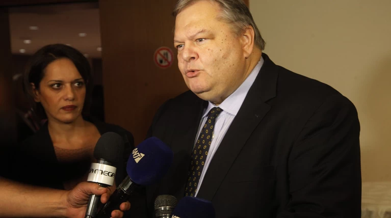 Βενιζέλος:Ο Τσίπρας ζητά εθνική δημαγωγία όχι συναίνεση