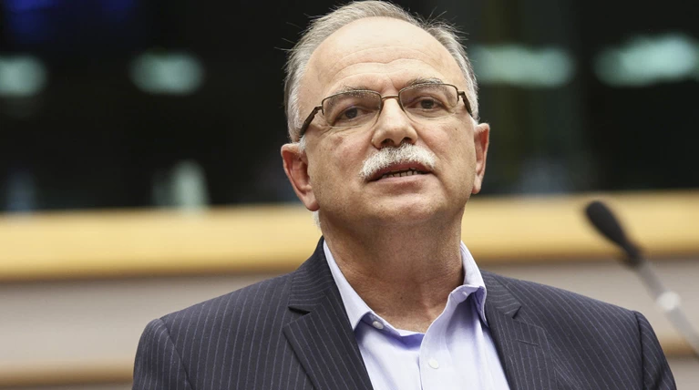 Επιστολή Παπαδημούλη σε Σουλτς με βολές κατά ΔΝΤ