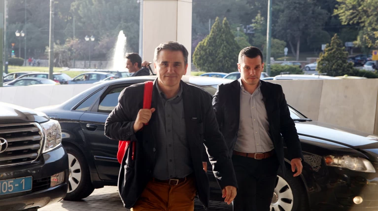 Διάσταση με το κουαρτέτο και το ΔΝΤ για τελική συμφωνία
