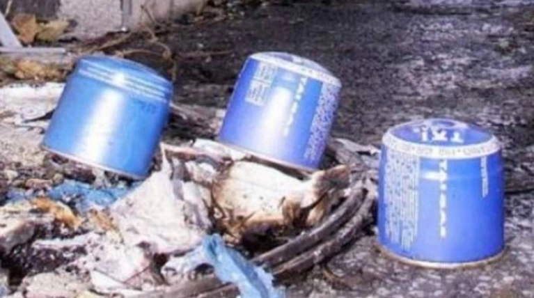 Γκαζάκια σε υποκατάστημα τράπεζας στον Κολωνό