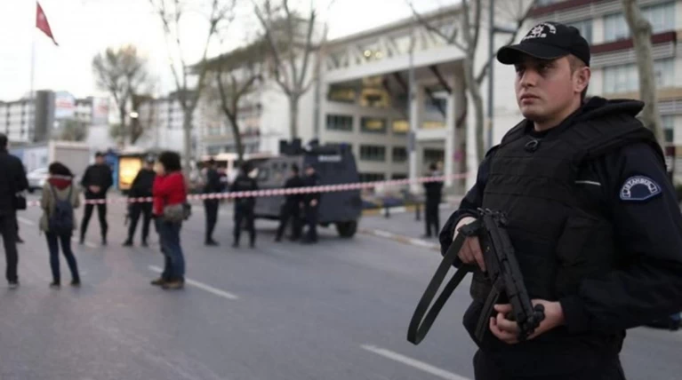 Μπαράζ συλλήψεων στην Τουρκία για το κίνημα Γκιουλέν