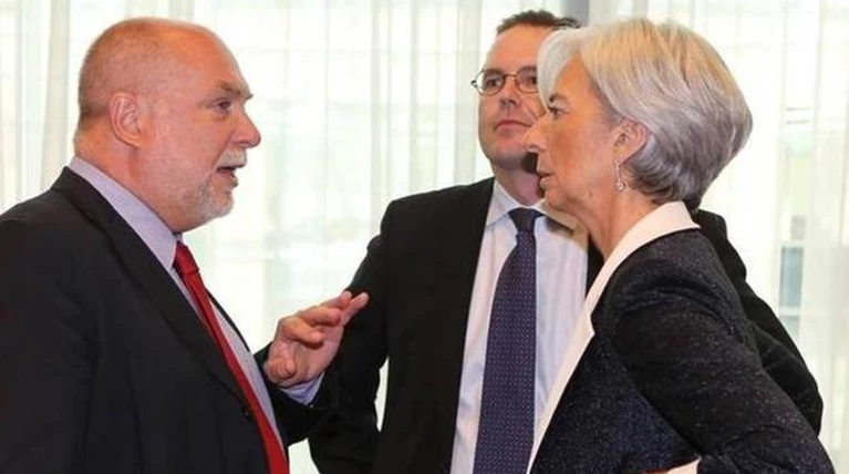 Πρώτα ψήφιση του έξτρα πακέτου 3,5 δισ, μετά συμφωνία