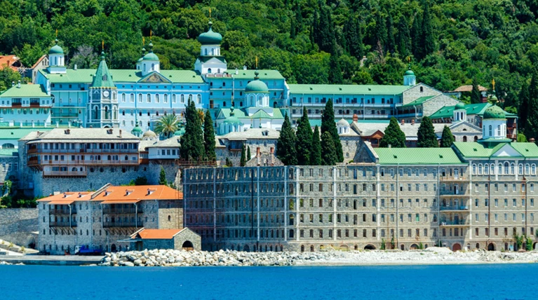 Conde Nast Traveler: Στο Αγιον Ορος, εκεί όπου οι γυναίκες δεν επιτρέπονται