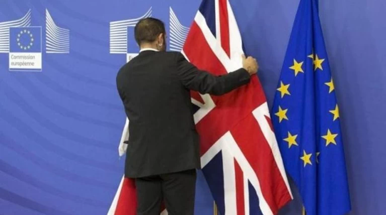 Κερδίζει έδαφος το Brexit, τι δείχνει νέα δημοσκόπηση