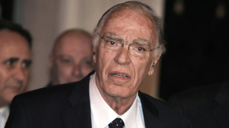 Λεβέντης: Πιέζουν Φώφη-Σταύρο να μπουν στην κυβέρνηση
