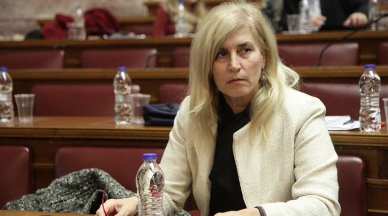 Επιμένει η Αυλωνίτου: Η Ελλάδα έδωσε κύρος στο ΔΝΤ