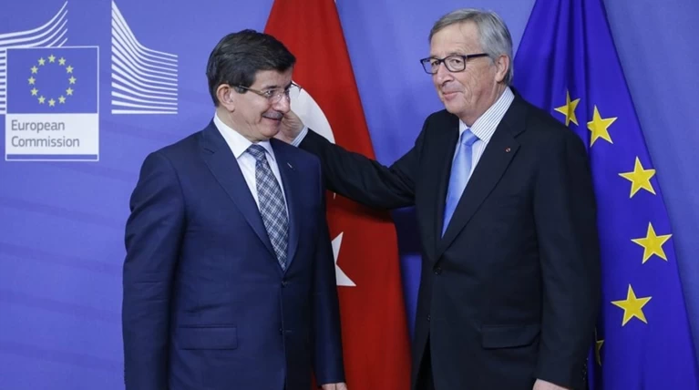 Πράσινο φως για βίζα υπό προϋποθέσεις στην Τουρκία