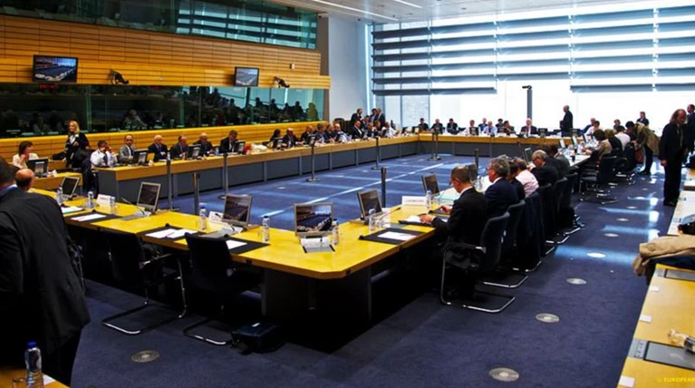 «Πιο κοντά», αλλά χωρίς συμφωνία το Euro Working Group