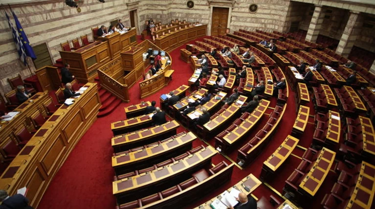 Την Τετάρτη στη δημοσιότητα τα πόθεν έσχες πολιτικών για το 2012