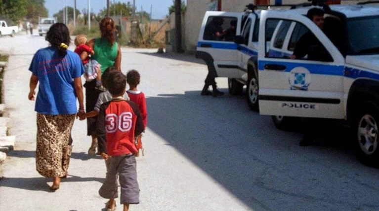 12χρονος σε σπείρα που λήστευε οδηγούς και πεζούς