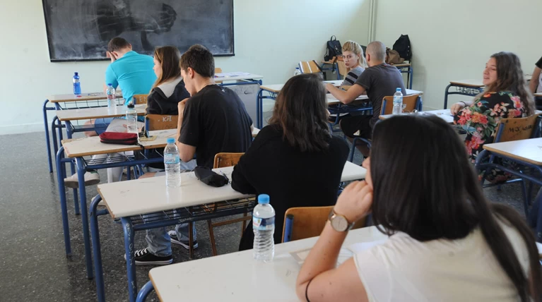 Πανελλαδικές 2016: Οι απαντήσεις σε Φυσική και Ιστορία