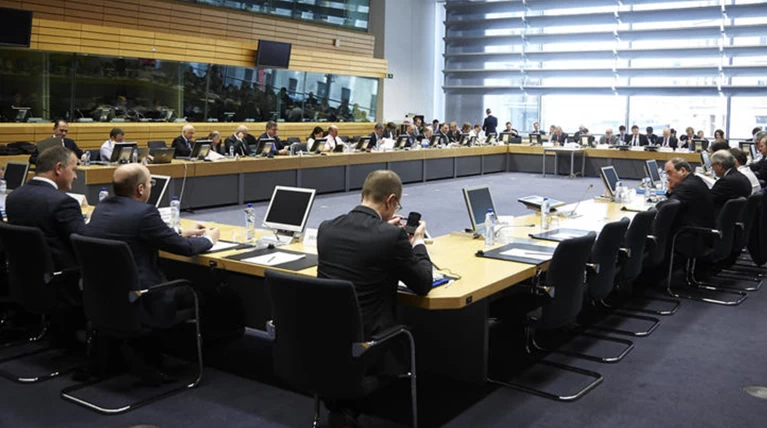 «Μισή συμφωνία» προβλέπουν οι αναλυτές στο Eurogroup