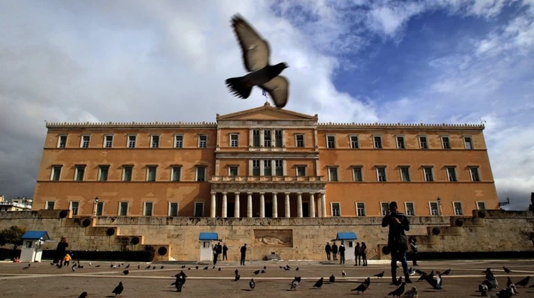 Διεθνή ΜΜΕ: Η συμφωνία θετική, οι δυσκολίες μπροστά