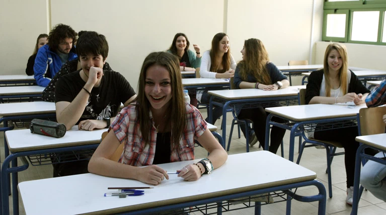 Κατάργηση παρελάσεων & εκκλησιασμού,λιγότερες εξετάσεις
