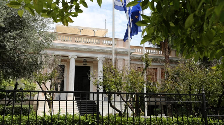 Ανοιχτό το δημοψήφισμα για τη Συνταγματική αναθεώρηση