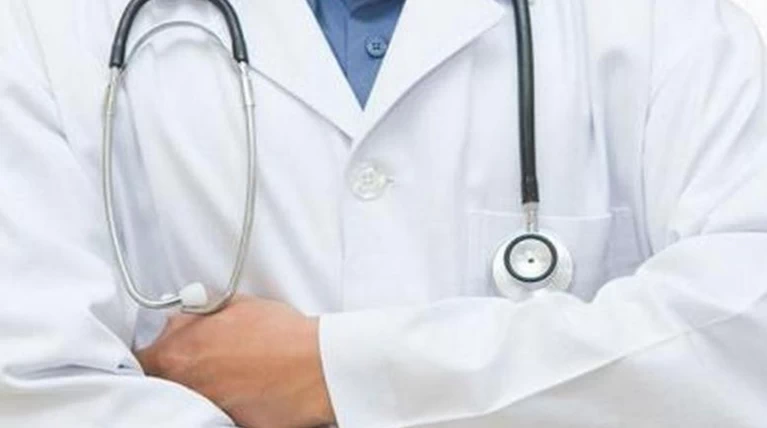 H Κύπρος ψάχνει γιατρούς από την Ελλάδα και προκηρύσσει θέσεις