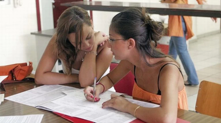 Από σήμερα η υποβολή των μηχανογραφικών δελτίων