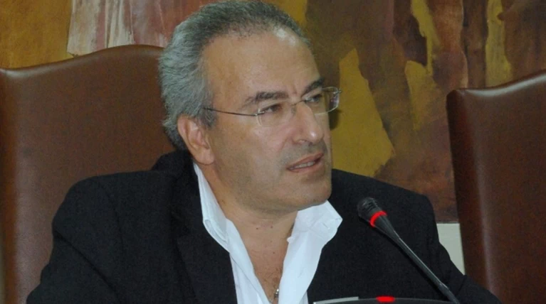Δίωξη για απάτη στον πρώην δήμαρχο Κερατσινίου
