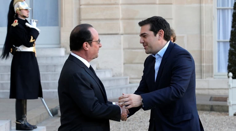 Πρόσκληση Ολάντ σε Τσίπρα για τη σύνοδο των ηγετών των σοσιαλιστών