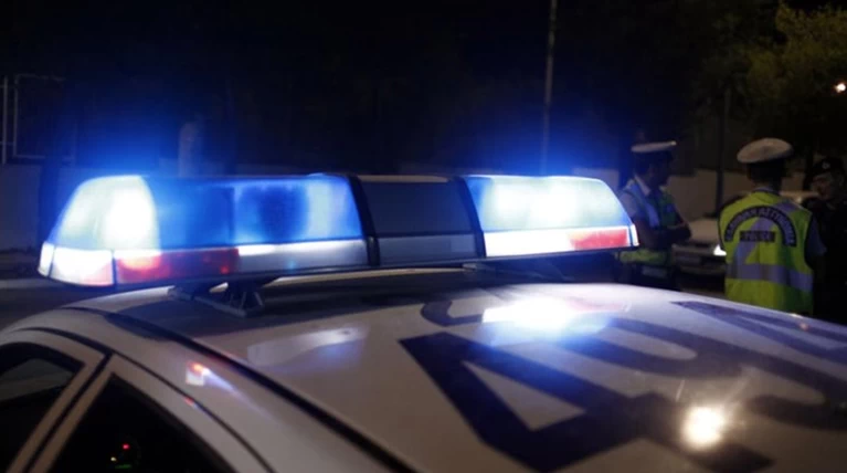 Πρώην αστυνομικός αυτοκτόνησε με μαχαίρι και καραμπίνα
