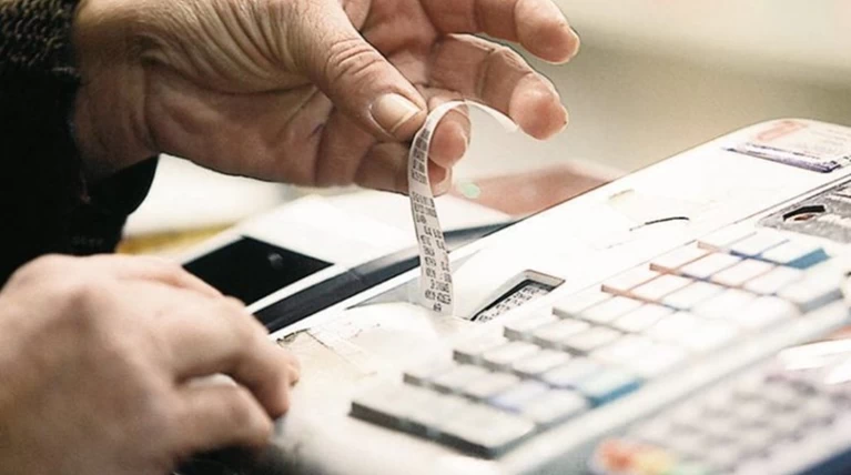 ΓΓΔΕ σε ελεγκτές: Κυνηγήστε τους μεγάλους, όχι το «καφενεδάκι»