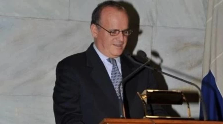 Κώστας Λούλης: Δωρίζει την έπαυλή του στην "Κιβωτό του Κόσμου"