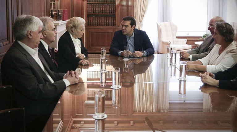Πολιτική και δικαστική θύελλα για τα όρια ηλικίας των δικαστικών
