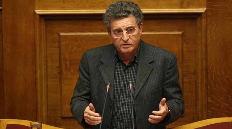 Βουλευτής του ΣΥΡΙΖΑ κατά της κυβερνητικής πολιτικής