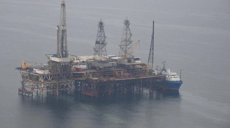 Εκρηξη σε εξέδρα αερίου του Αζερμπαϊτζάν στην Κασπία