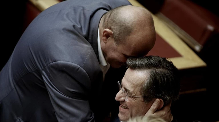 Ο Μιχελογιαννάκης χτυπά καμπάνα στο Μαξίμου