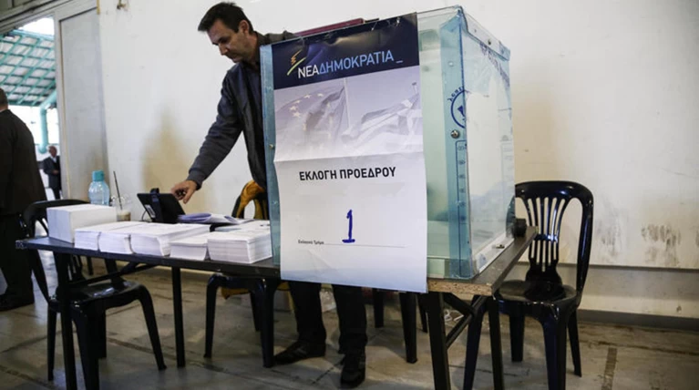 Νέο αγκάθι στη ΝΔ:Ποιος ζητά νέα αναβολή της εκλογής