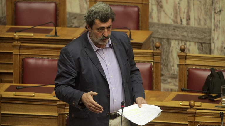 Νέες αιχμές Πολάκη για τους διοικητές νοσοκομείων