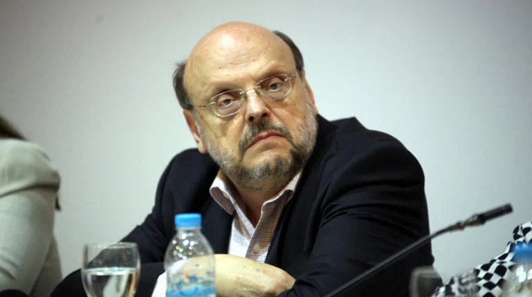 Αντώναρος: Ο Τσίπρας εκτιμάει τη γνώμη του Καραμανλή