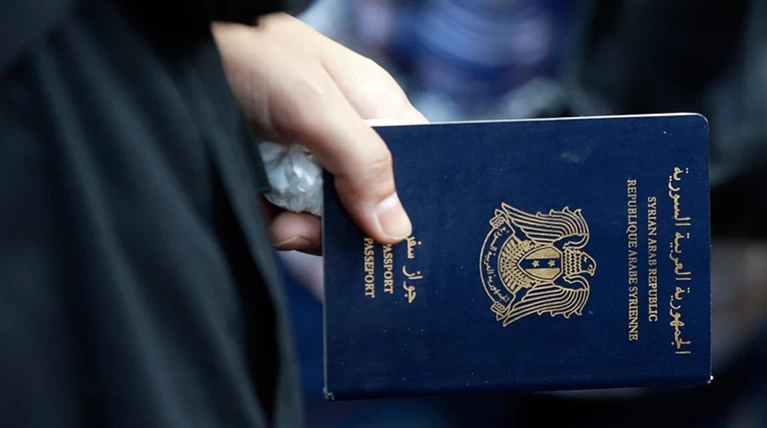 Το ISIS έκλεψε χιλιάδες διαβατήρια από Συρία, Ιράκ και Λιβύη