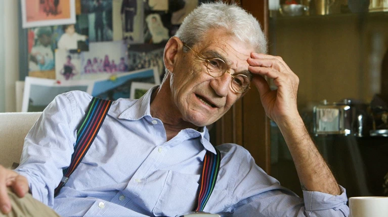 Μπουτάρης: Aνατολίτικο παζάρι είμαστε, τι είμαστε;Παρίσι ή Λονδίνο