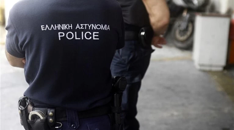 Πυροβόλησαν ειδικό φρουρό στα Πετράλωνα