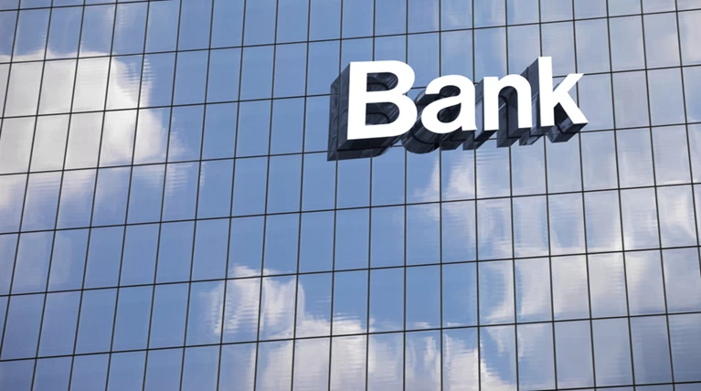 Σε ισχύ το «bail in» για όλες τις τράπεζες της Ευρωζώνης