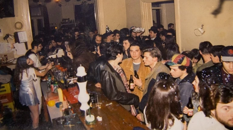 Ενα υπέροχο αφιέρωμα στο ιστορικό club Decadence