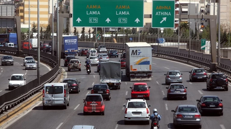 Λήγει σήμερα η προθεσμία για τα τέλη κυκλοφορίας