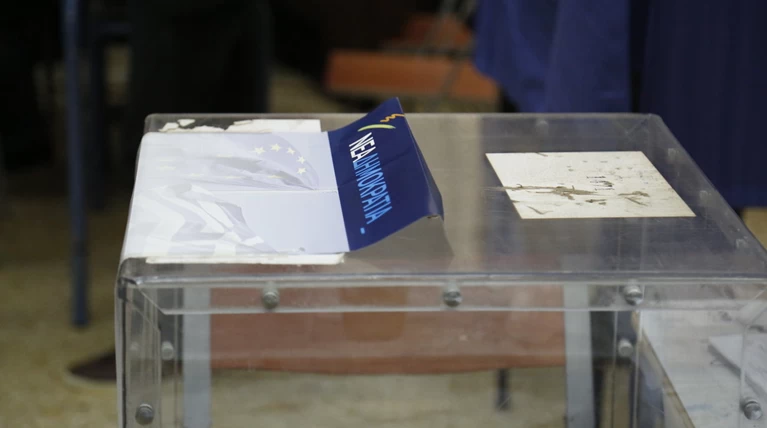 Τελικό: Μητσοτάκης 52,43%-Μεϊμαράκης 47,57%