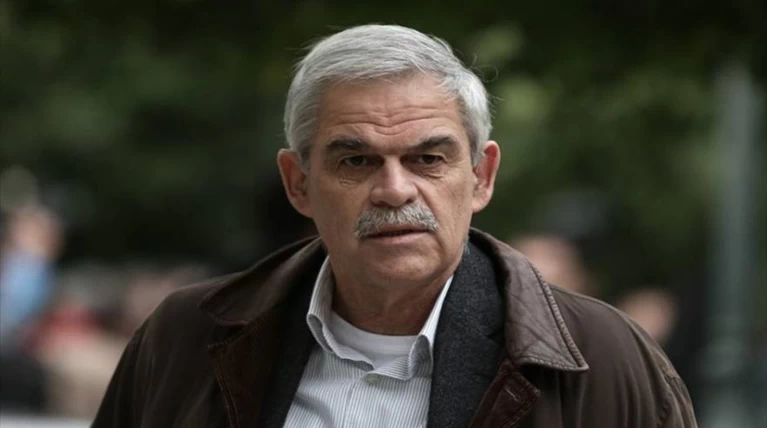 Αστυνομικός φώναξε στον υπουργό Ν. Τόσκα: «Ε, μπάρμπα, για που τό βαλες»